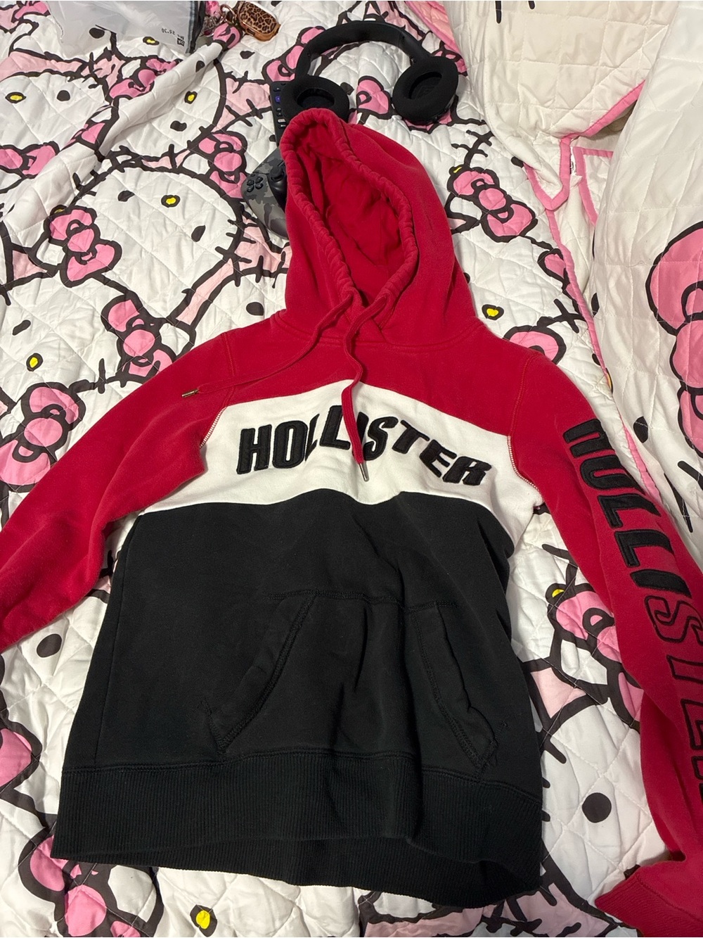 Hollister Red White Black Colorblock Pullover Hoodie
